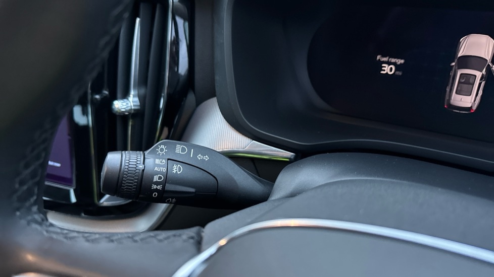 Used Volvo XC60 2022 for sale - 76901236: Photo 30