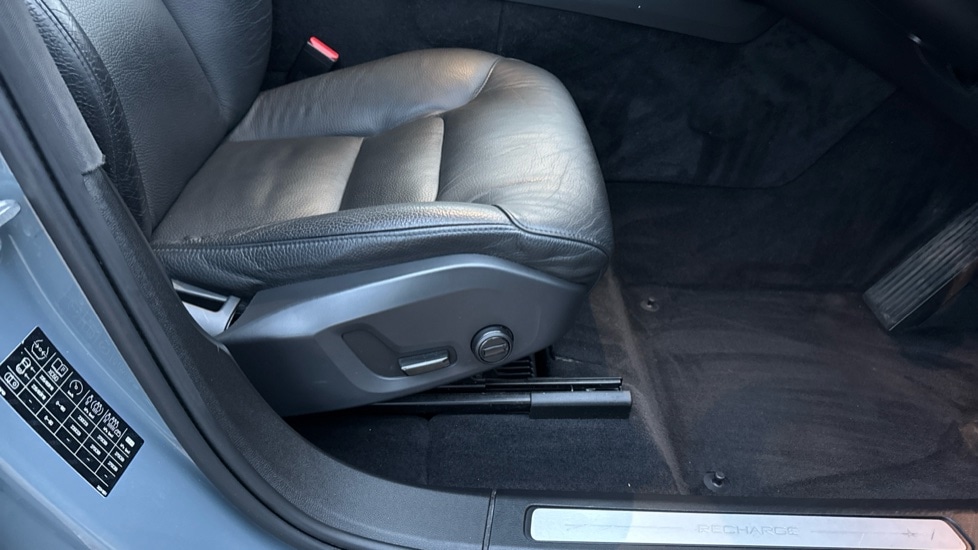 Used Volvo XC60 2022 for sale - 76901236: Photo 32