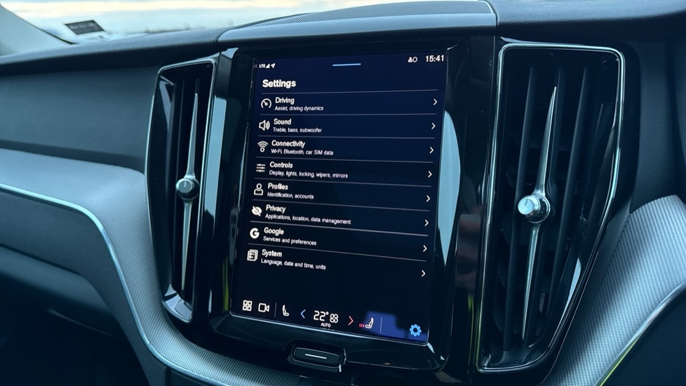 Used Volvo XC60 2022 for sale - 76901236: Photo 39