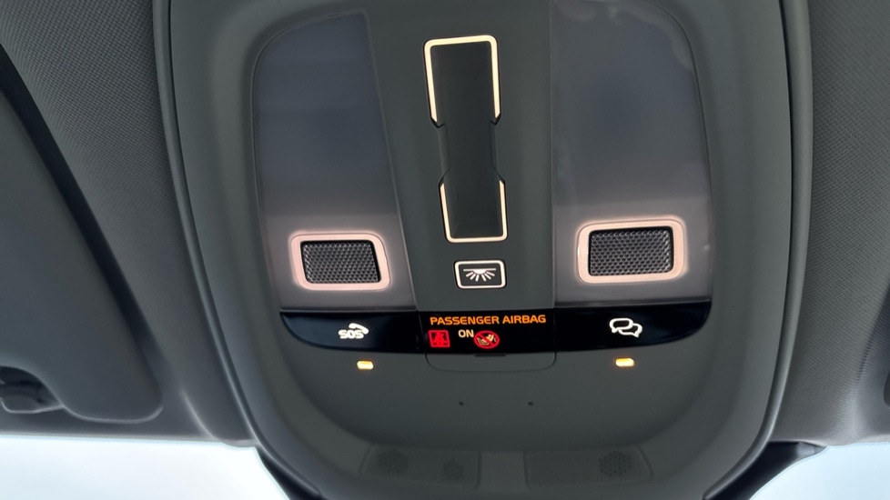 Used Volvo XC60 2022 for sale - 76901236: Photo 48