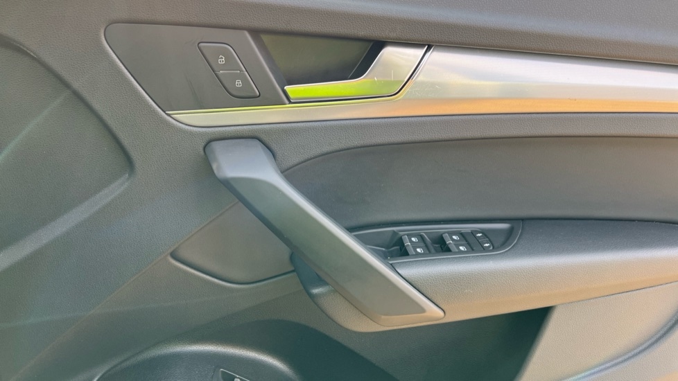 Used Audi Q5 2021 for sale - 76434876: Photo 32