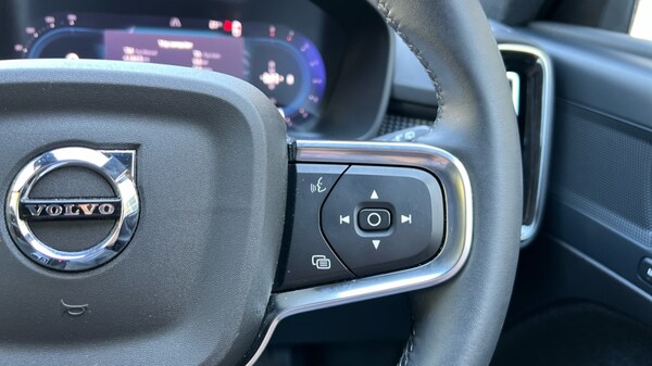 Used Volvo XC40 2023 for sale - 75439722: Photo 19