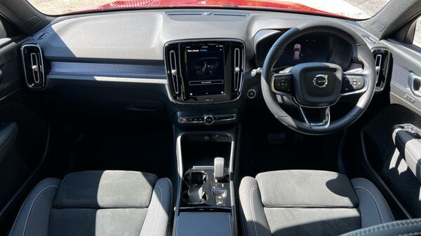 Used Volvo XC40 2023 for sale - 75439722: Photo 21
