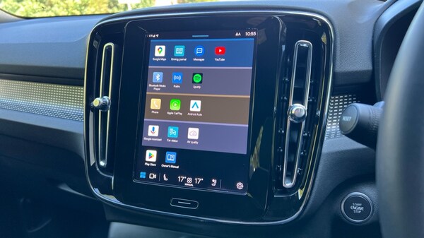 Used Volvo XC40 2023 for sale - 75439722: Photo 50