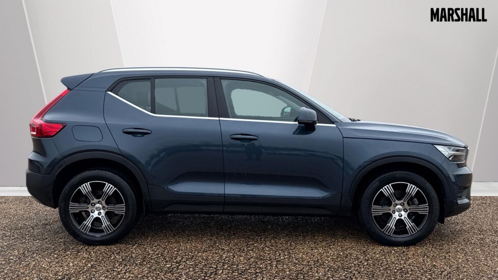 Used Volvo XC40 2021 for sale - 76914947: Photo 3