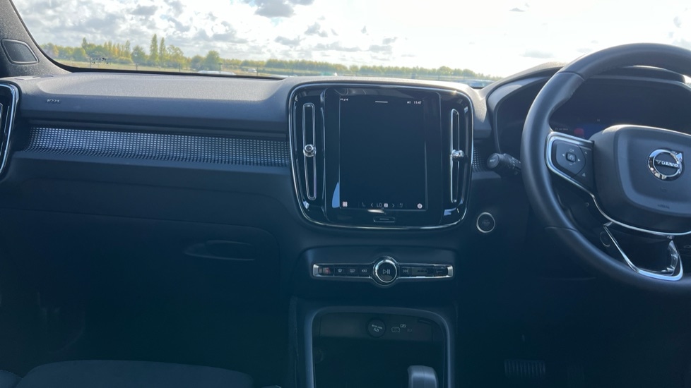 Used Volvo XC40 2025 for sale - 76597977: Photo 22