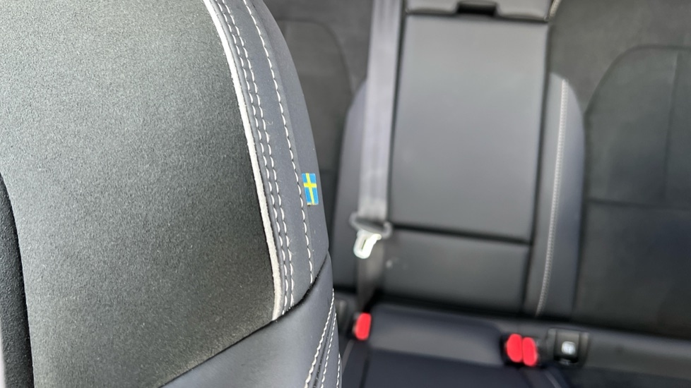 Used Volvo XC40 2025 for sale - 76597977: Photo 27