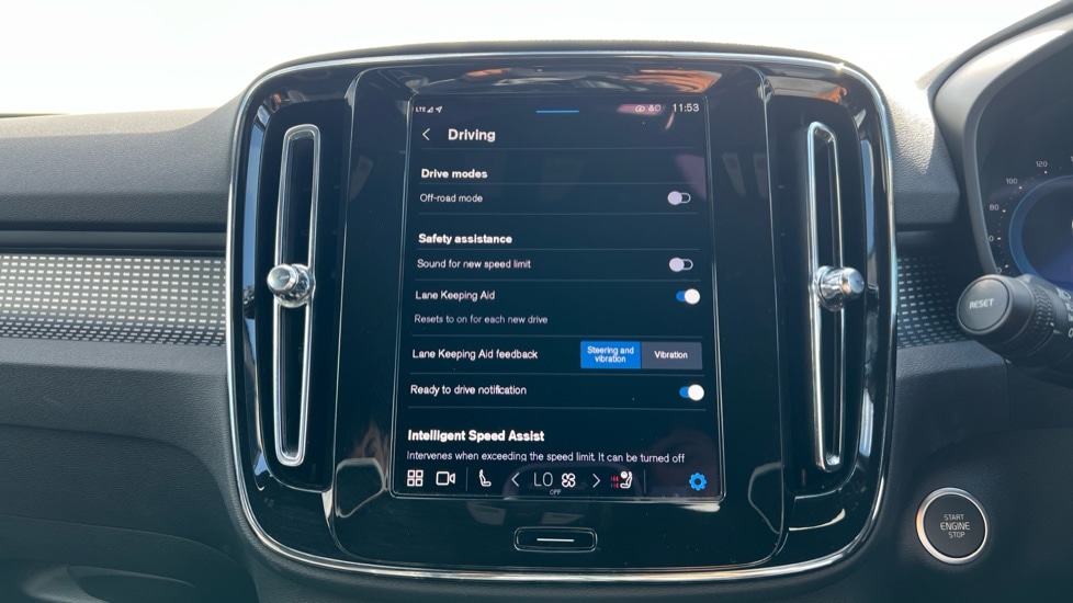 Used Volvo XC40 2025 for sale - 76597977: Photo 41