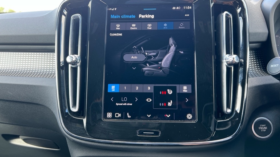 Used Volvo XC40 2025 for sale - 76597977: Photo 47