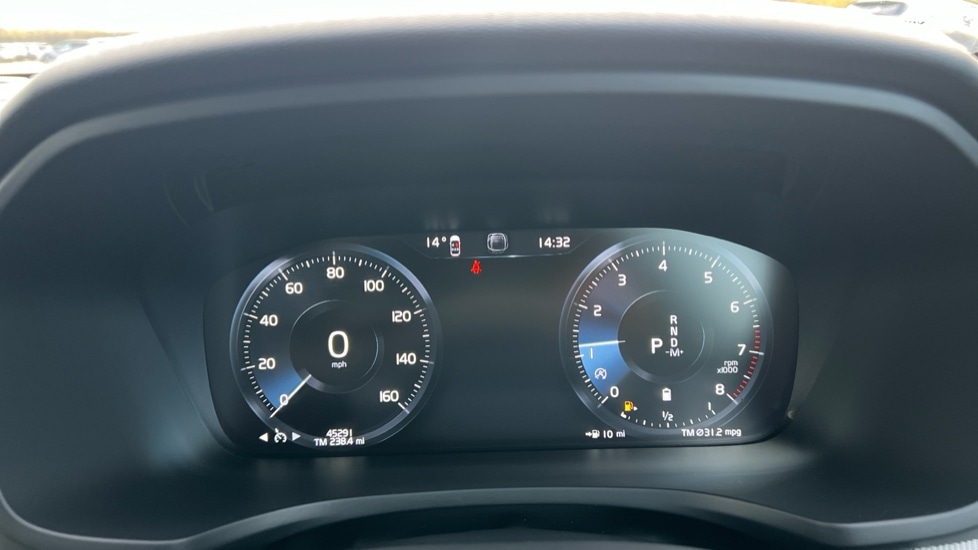 Used Volvo V60 2021 for sale - 76971205: Photo 11