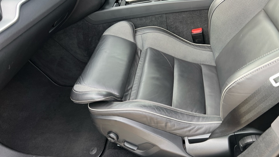 Used Volvo V60 2021 for sale - 76971205: Photo 32