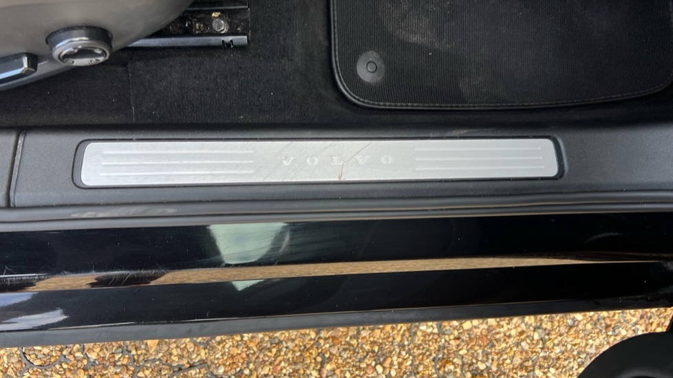 Used Volvo V60 2021 for sale - 76971205: Photo 43