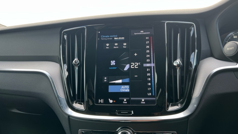 Used Volvo V60 2021 for sale - 76971205: Photo 51