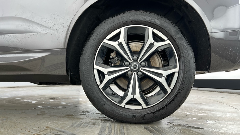 Used Volvo XC60 2021 for sale - 76834967: Photo 4