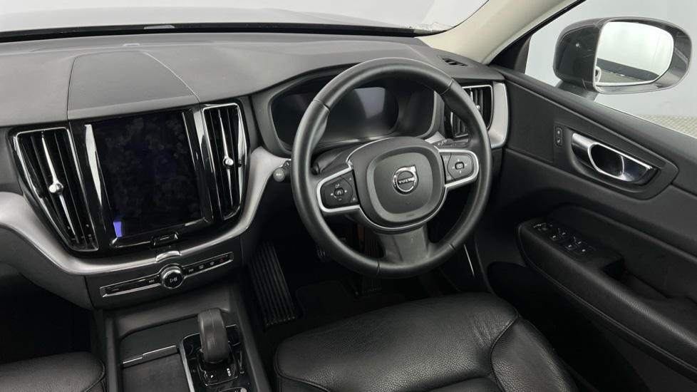 Used Volvo XC60 2021 for sale - 76834967: Photo 8