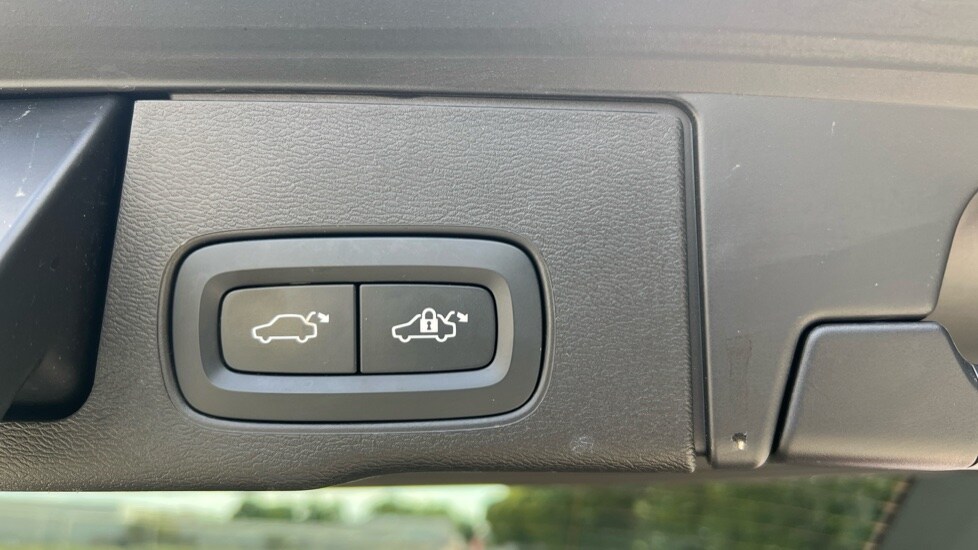 Vehicle 46