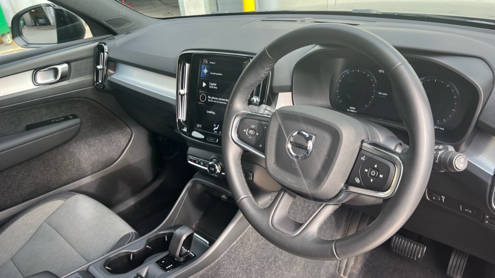 Used Volvo XC40 2022 for sale - 76552370: Photo 5