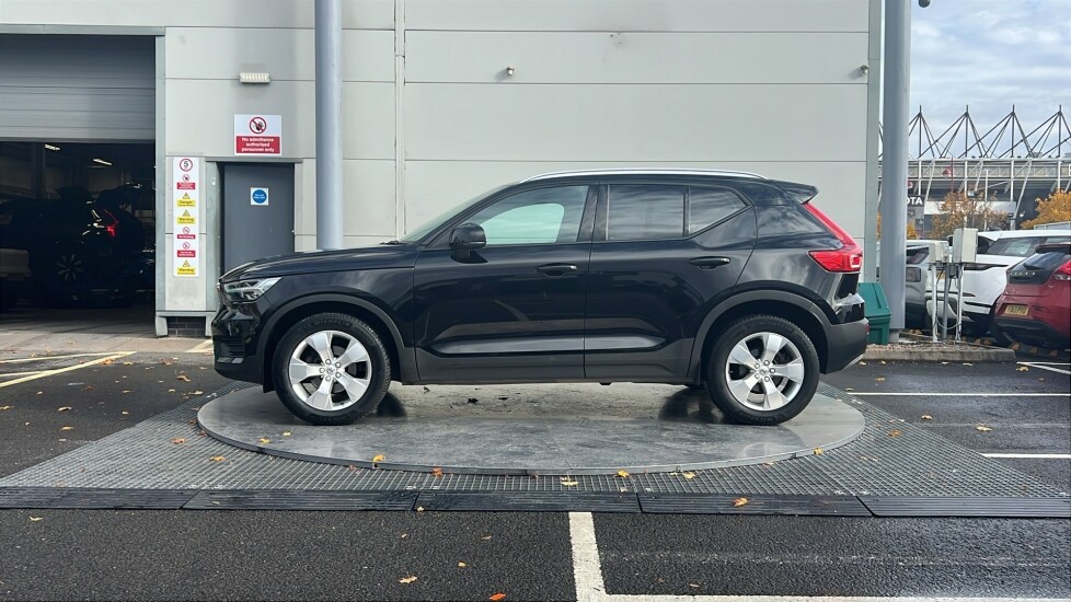 Used Volvo XC40 2022 for sale - 76552370: Photo 8