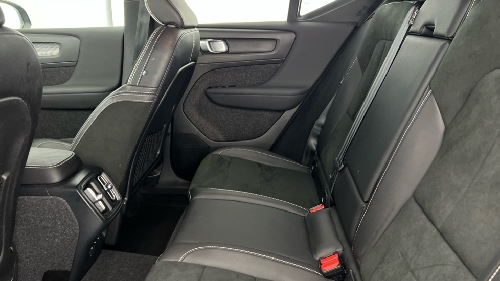 Used Volvo XC40 2021 for sale - 76834971: Photo 7