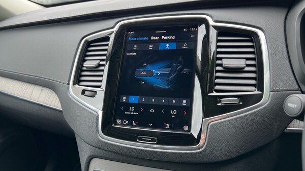 Used Volvo XC90 2024 for sale - 76104172: Photo 44