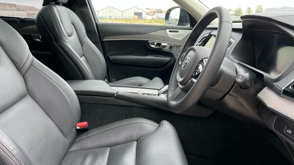 Used Volvo XC90 2024 for sale - 76104172: Photo 9
