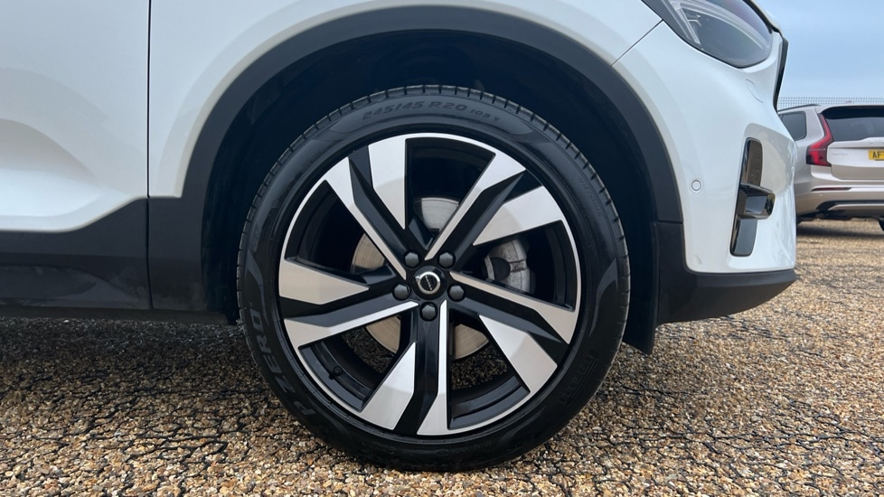 Used Volvo XC40 2025 for sale - 75886976: Photo 16