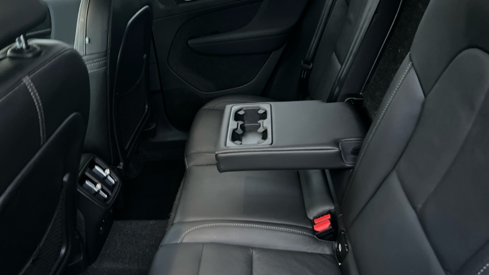 Used Volvo XC40 2025 for sale - 75886976: Photo 31