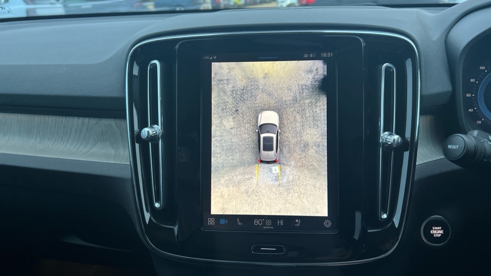 Used Volvo XC40 2025 for sale - 75886976: Photo 37