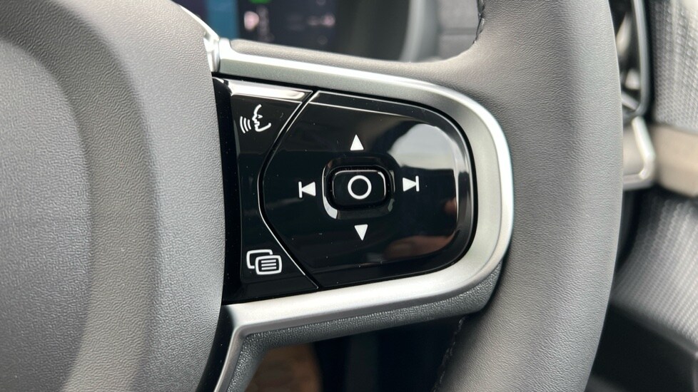 Used Volvo XC90 2025 for sale - 76116926: Photo 19