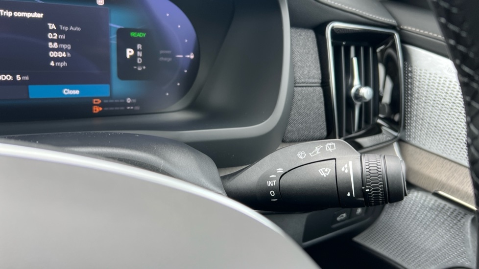 Used Volvo XC90 2025 for sale - 76116926: Photo 30