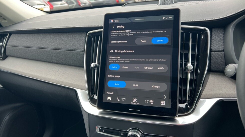 Used Volvo XC90 2025 for sale - 76116926: Photo 41