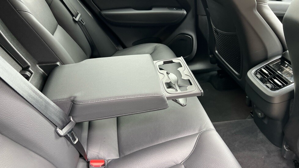 Used Volvo XC60 2024 for sale - 76014971: Photo 33