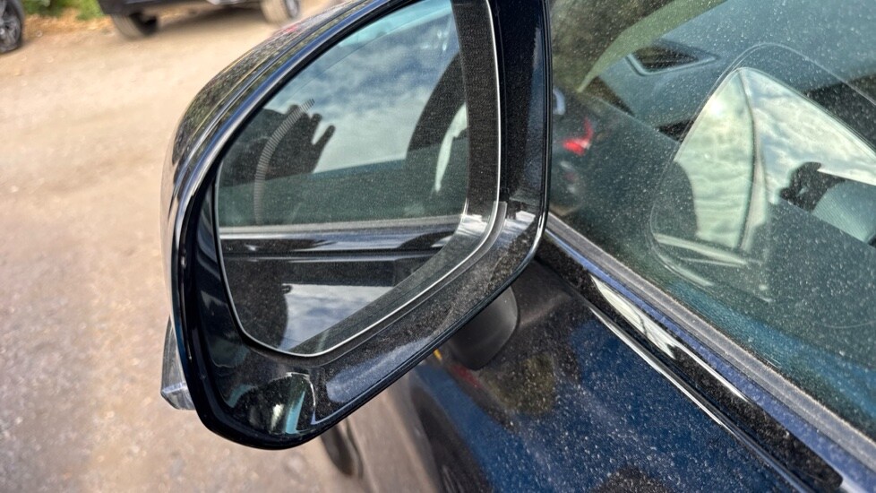 Used Volvo XC60 2024 for sale - 76014971: Photo 51