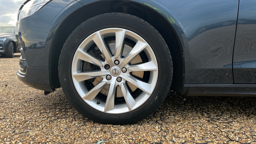 Used Volvo V90 2021 for sale - 76540136: Photo 25