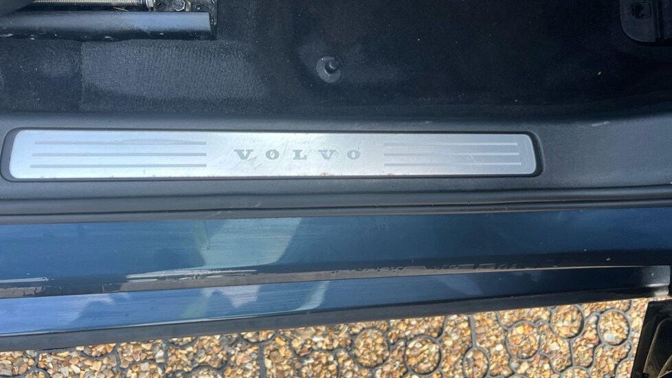 Used Volvo V90 2021 for sale - 76540136: Photo 43