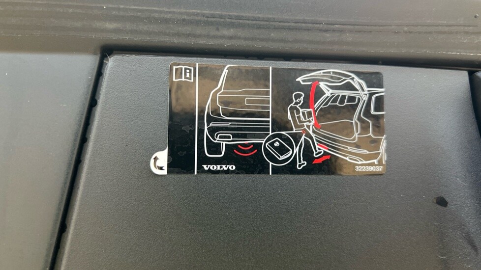 Used Volvo V90 2021 for sale - 76540136: Photo 46