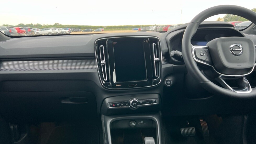 Used Volvo XC40 2025 for sale - 75943229: Photo 22