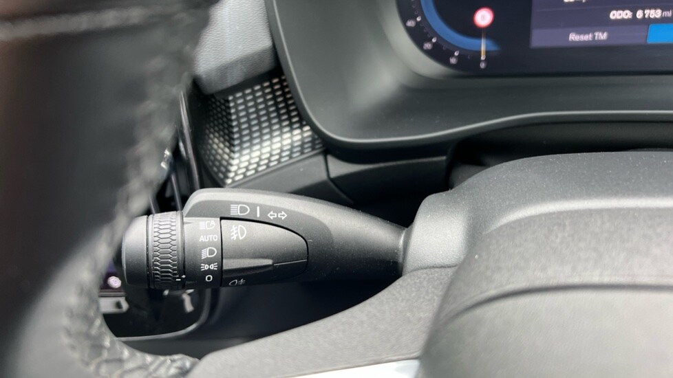 Used Volvo XC40 2025 for sale - 75943229: Photo 29