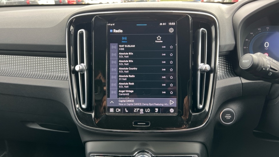 Used Volvo XC40 2025 for sale - 75943229: Photo 35