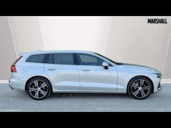 Used Volvo V60 2018 for sale - 74954900: Photo