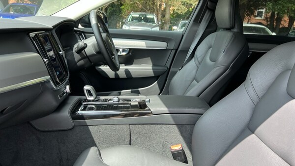 Used Volvo V90 2024 for sale - 75440045: Photo 33