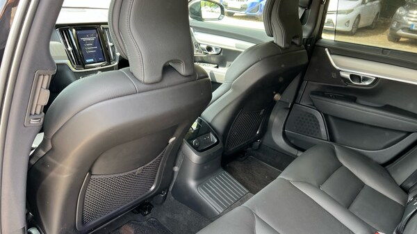 Used Volvo V90 2024 for sale - 75440045: Photo 37