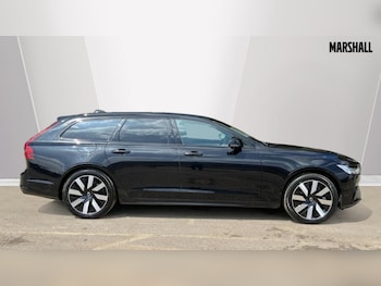 Used Volvo V90 2024 for sale - 75440045: Photo