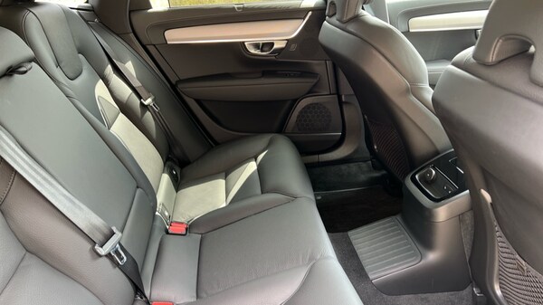 Used Volvo V90 2024 for sale - 75440045: Photo 44