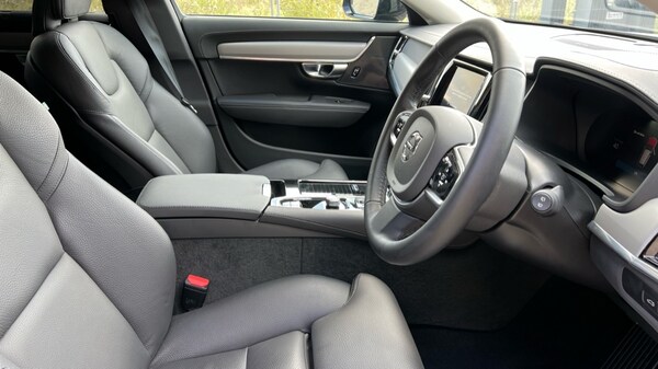 Used Volvo V90 2024 for sale - 75440045: Photo 9