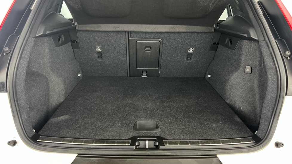 Used Volvo XC40 2021 for sale - 76834966: Photo 5