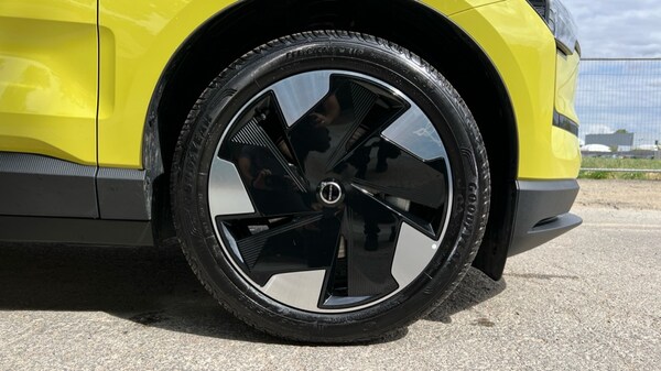 Used Volvo EX30 2025 for sale - 75439889: Photo 16