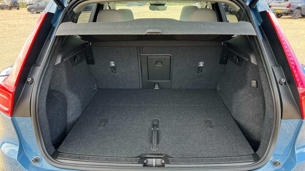 Used Volvo XC40 2023 for sale - 76014967: Photo 17