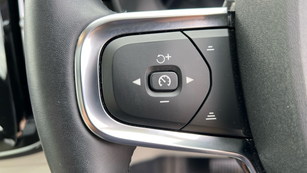 Used Volvo XC40 2023 for sale - 76014967: Photo 18