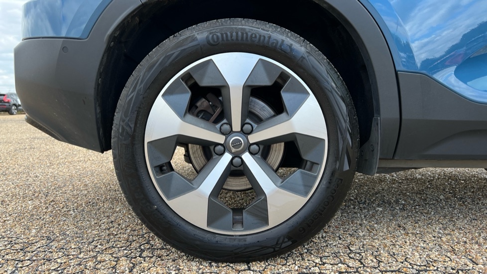 Used Volvo XC40 2023 for sale - 76014967: Photo 24